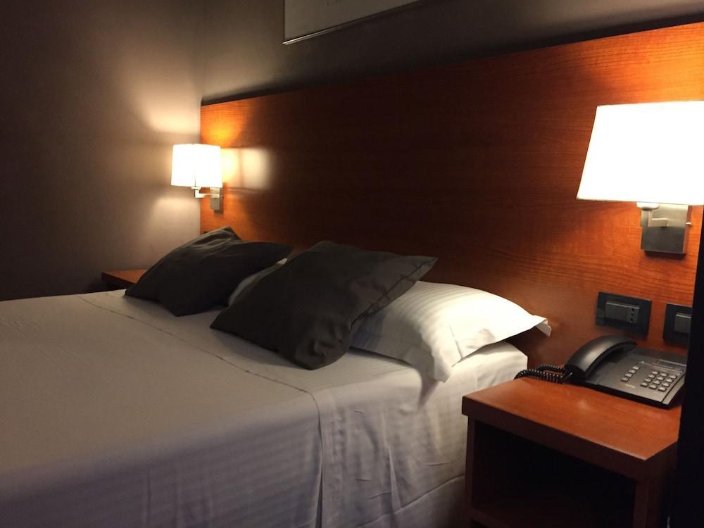 Hotel Felice Rzym Zewnętrze zdjęcie